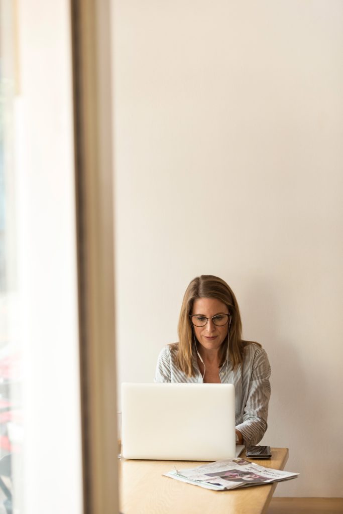 Photo Credit: LinkedIn Sales Navigator, Unsplash.com